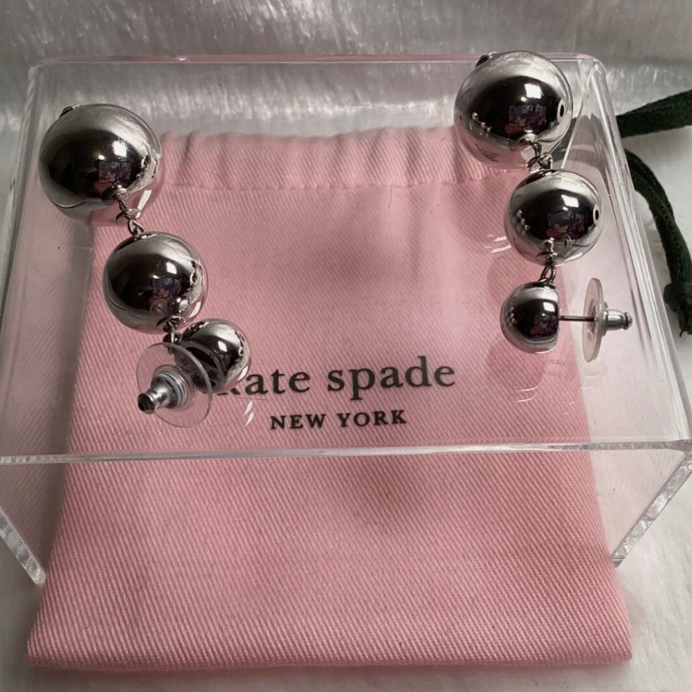 Kate Spade New York Women's Linear Graduated Ball Earrings Silver Toned